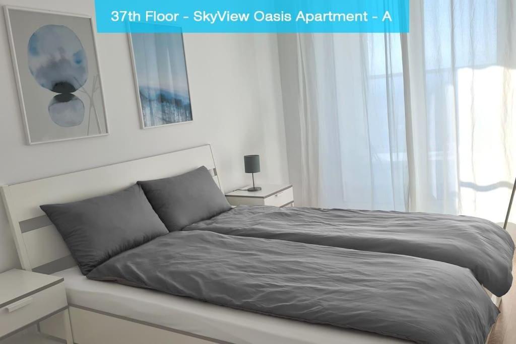 37Th Floor - Skyview Oasis - A Apartment สโกเปีย ภายนอก รูปภาพ