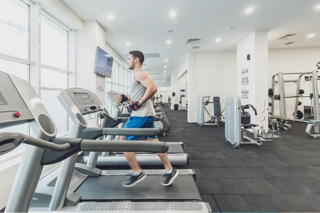 37Th Floor - Skyview Oasis - A Apartment สโกเปีย ภายนอก รูปภาพ