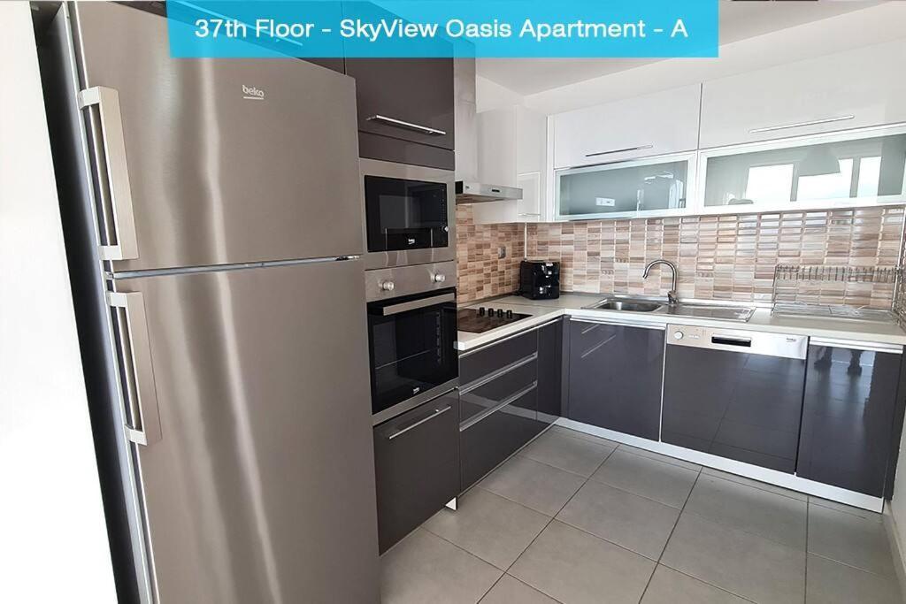 37Th Floor - Skyview Oasis - A Apartment สโกเปีย ภายนอก รูปภาพ